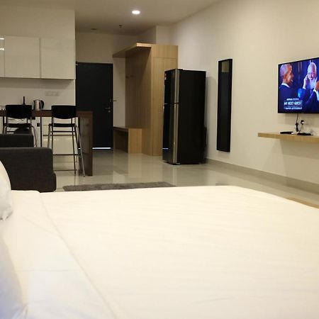 A Suites - Atria Sofo Suites Petaling Jaya Exterior photo